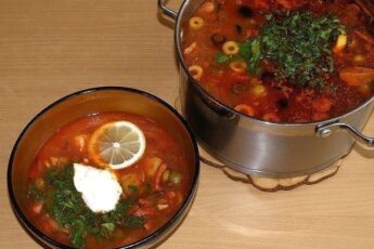 Моя любимая солянка — самый правильный рецепт!Вкуснее супчика я не пробовала