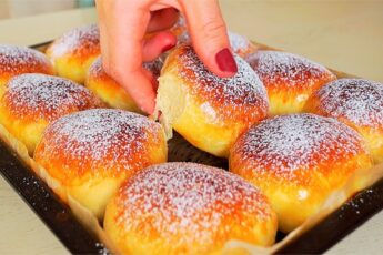 ПУХОВЫЕ БУЛОЧКИ С Начинкой | Мягкие, Пышные и Очень-очень вкусные!