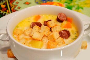 Очень нежный и потрясающе ароматный СЫРНЫЙ СУП с копченными КОЛБАСКАМИ