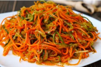 Вкуснейшая закуска - морковь по-корейски. Хрустящая и сочная. Попробуйте!