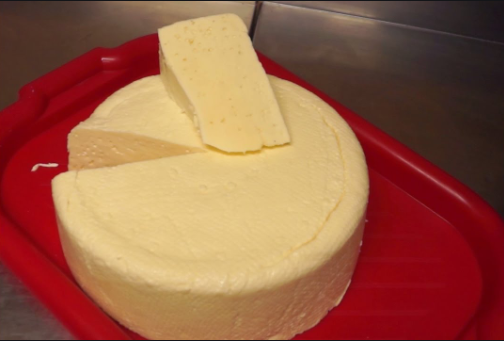 Очень вкусный сыр — сулугуни, готовится легко и быстро дома!!