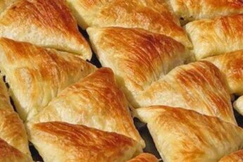 Самса на кефирном тесте с курицей и картошкой