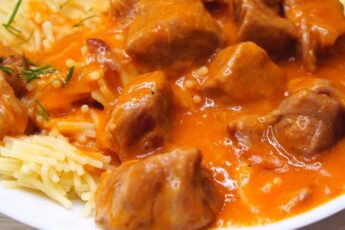 Мясо с подливой Рецепт из Столовки!