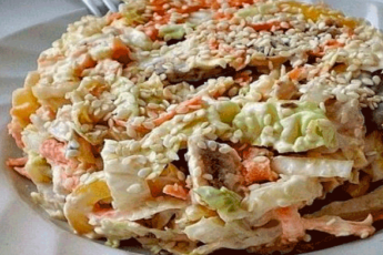 Салат «Переполох». Очень вкусный и очень быстро готовится
