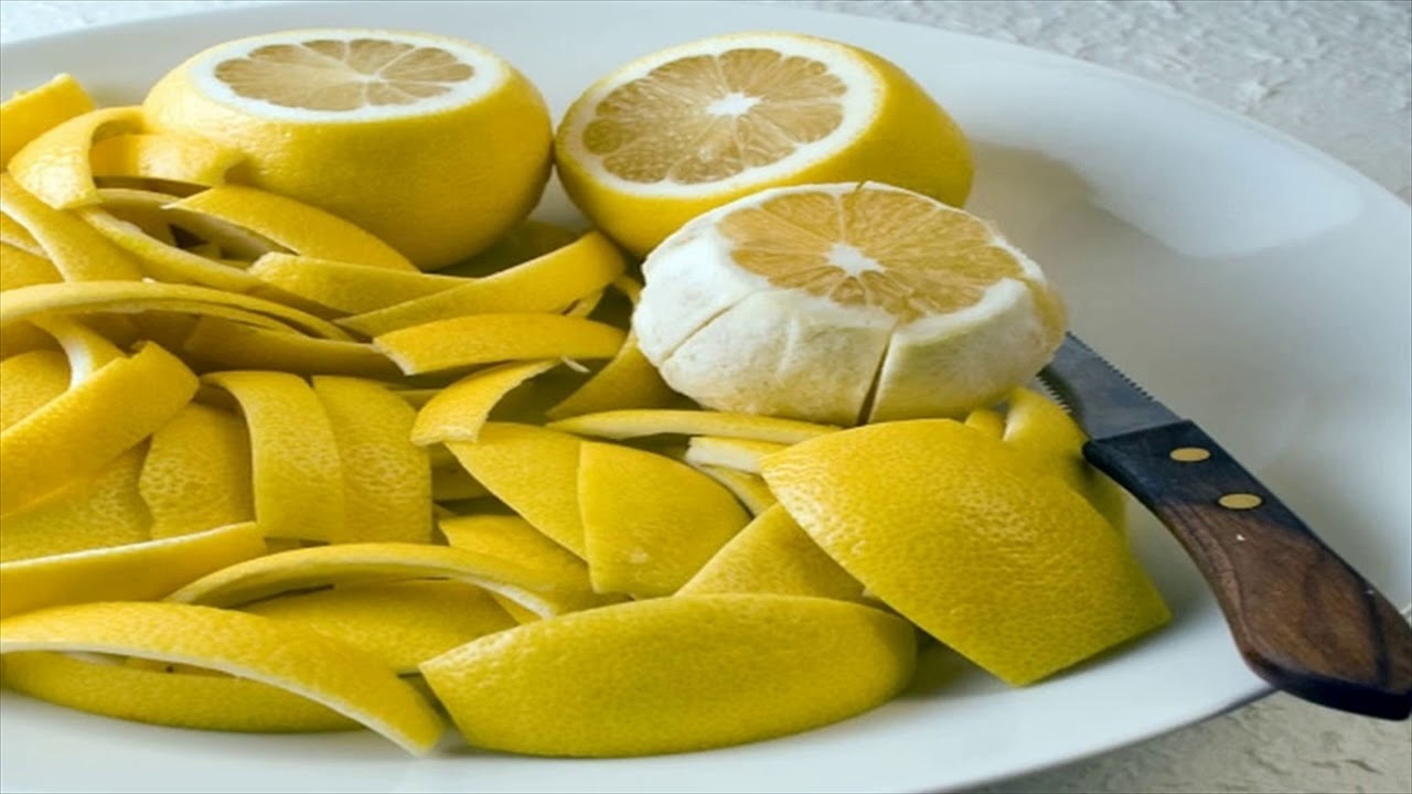 Теперь лимонные шкурки не выбрасываю, использую их с большой пользой и выгодой (не только в чай)