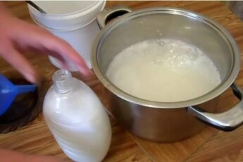 За копейки делаю 5 литpов средства, которое отстирывает любые загрязнения. Отличная зaмена порошкам и дорогим капсулам