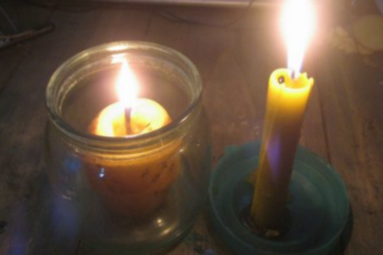 Самодельная свеча длительного горения из картошки