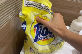 Теперь стала на порошке экономить кучу денег: Хитрости мудрых хозяек, которые вы тут же захотите повторить