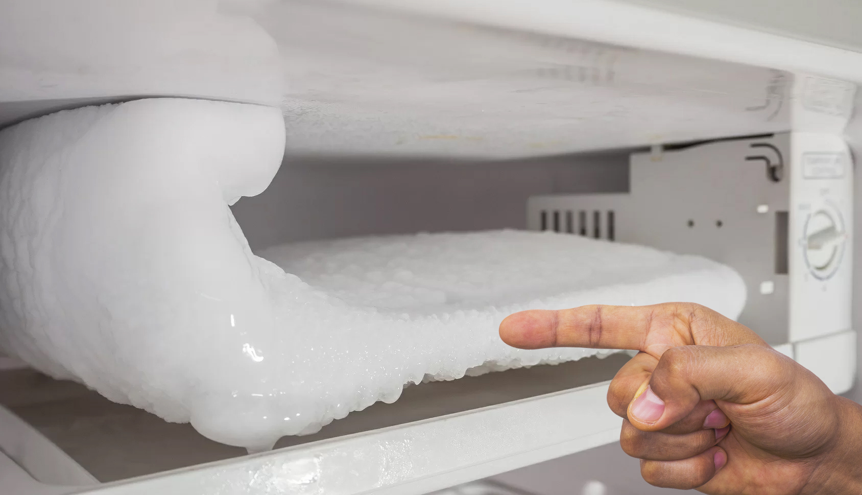 Что делать, чтобы в морозильной камере не образовывался лед. Простые и действенные советы