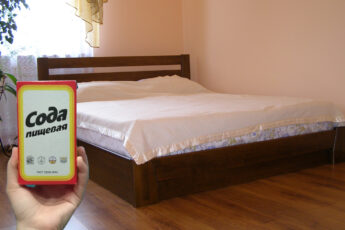 Зачем многие хозяйки ставят соду под кровать. От этого есть большая польза