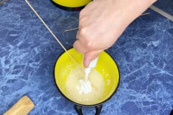 Одно чистящее средство отмывает всё: плитку, кастрюли и даже унитаз