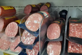 Сколько прожила, а только сейчас узнала, какие колбасы никогда не стоит покупать: а я всегда брала. Делюсь