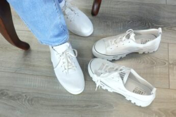 Ношу белую обувь годами: мой способ даже через месяца ношения иметь белоснежную обувь (эффект «практически только купила»)