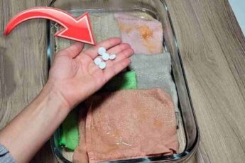 Если у вас есть кухонные полотенца, полные жира и грязи, вот что вам нужно сделать, чтобы очистить их