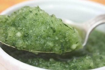 Подтягивающая маска: 2 ингредиента — и никаких морщин