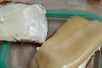 Вывела высокий холестерин в 60 лет: 5 продуктов для сосудов и совет от врача с 25-летним опытом