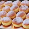 Самые мягкие пончики в мире! Запишите этот рецепт… Они большие и полые внутри, мягкие как хлопок.