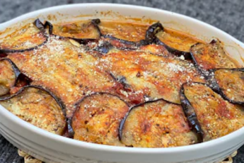 Недорогой и очень вкусный обед из баклажанов, попробуйте сами, он тоже станет вашим любимым.