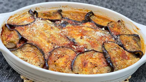 Недорогой и очень вкусный обед из баклажанов, попробуйте сами, он тоже станет вашим любимым.